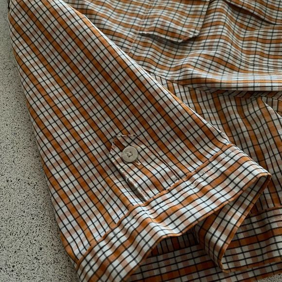 WindRiver button down vented plaid shirt - Picture 7 of 11